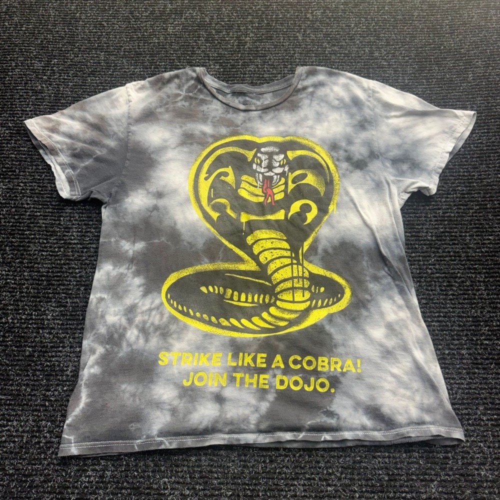 Bioworld Cobra Kai Tie Dye T-Shirt Mens Medium Strike Like A Cobra Dojo Grey